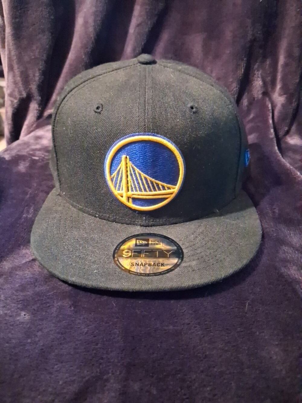 Golden State Warriors Hat Cap Fitted Mens 6 7/8 Black NBA Basketball New Era